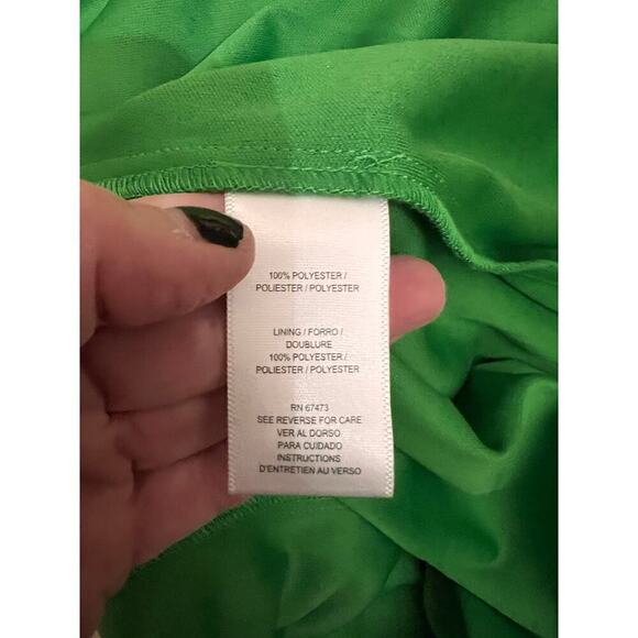 NWT Taylor Emelia Maxi Dress Sleeveless Floral Print Halter Neck Green Womens 8 - Picture 10 of 12